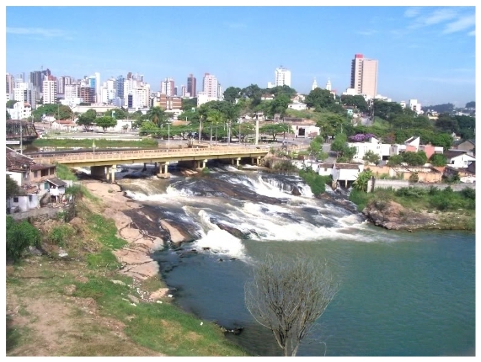 Cachoeira Grande no Rio Itapecerica
